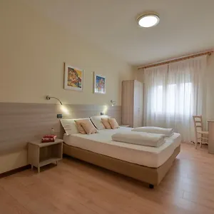 https://albergo-romagnolo.hotelinveneto.com