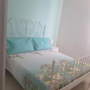 https://bb-iris.taorminaitalyhotels.com