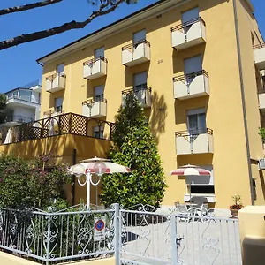https://hotel-maggiorina.emilia-romagnahotels.net